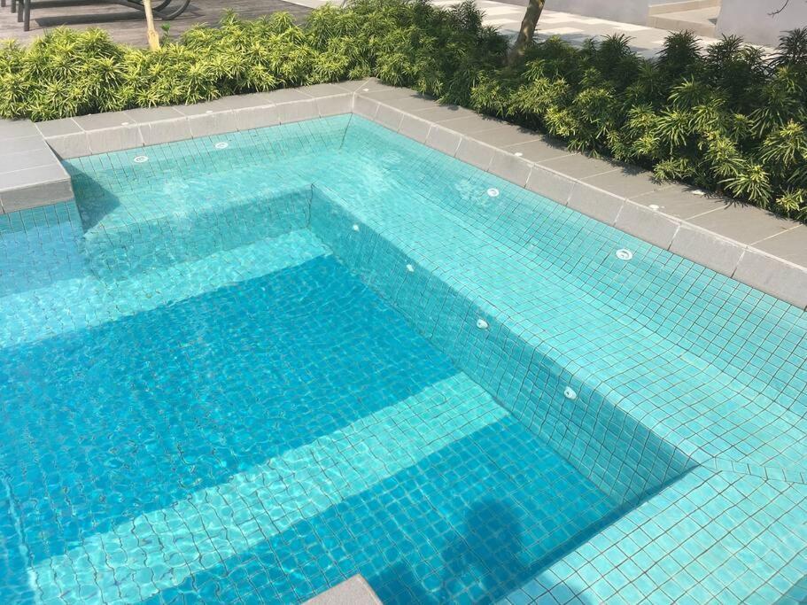 Selatan Southville