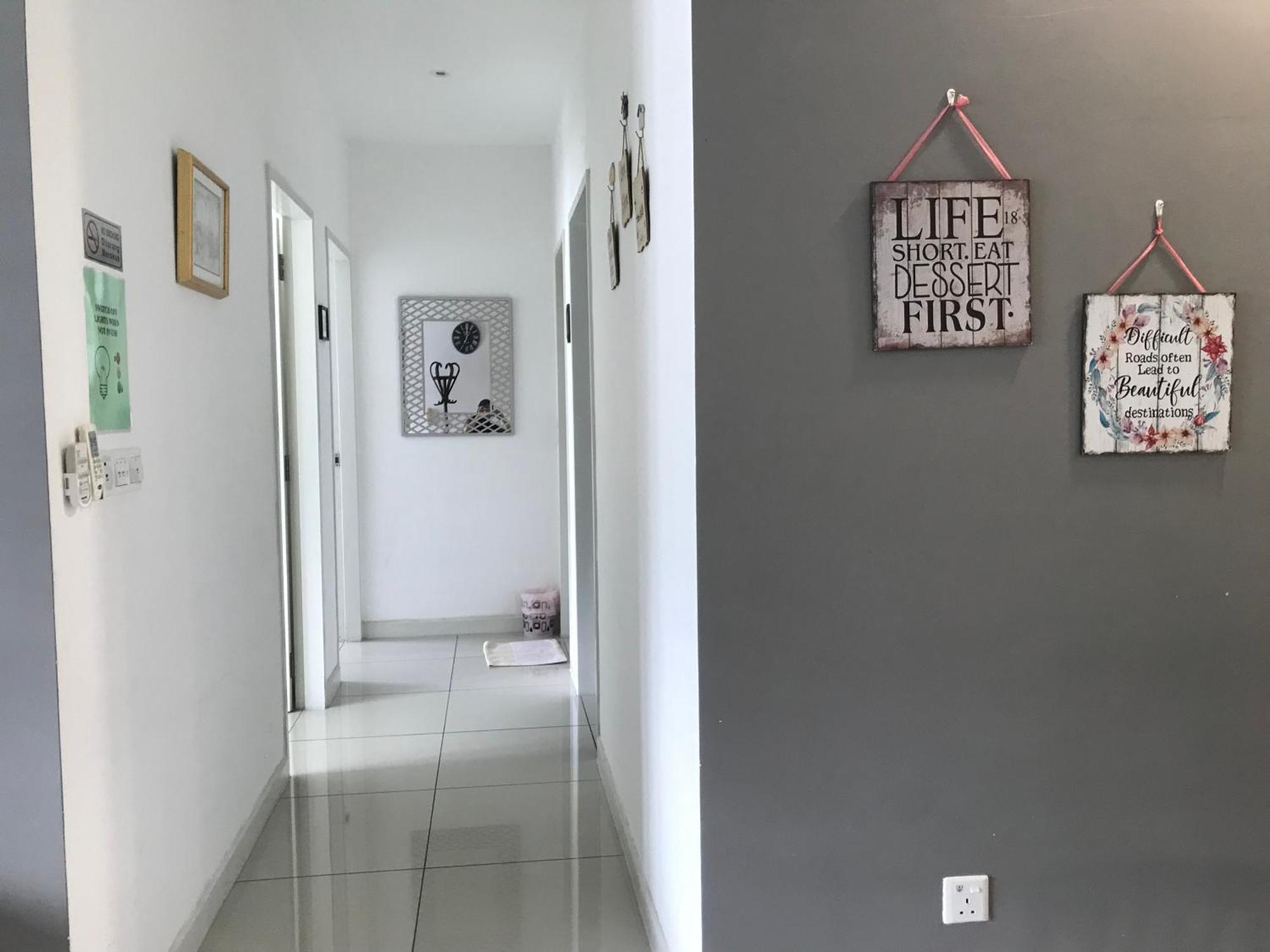 Selatan Southville Apartment